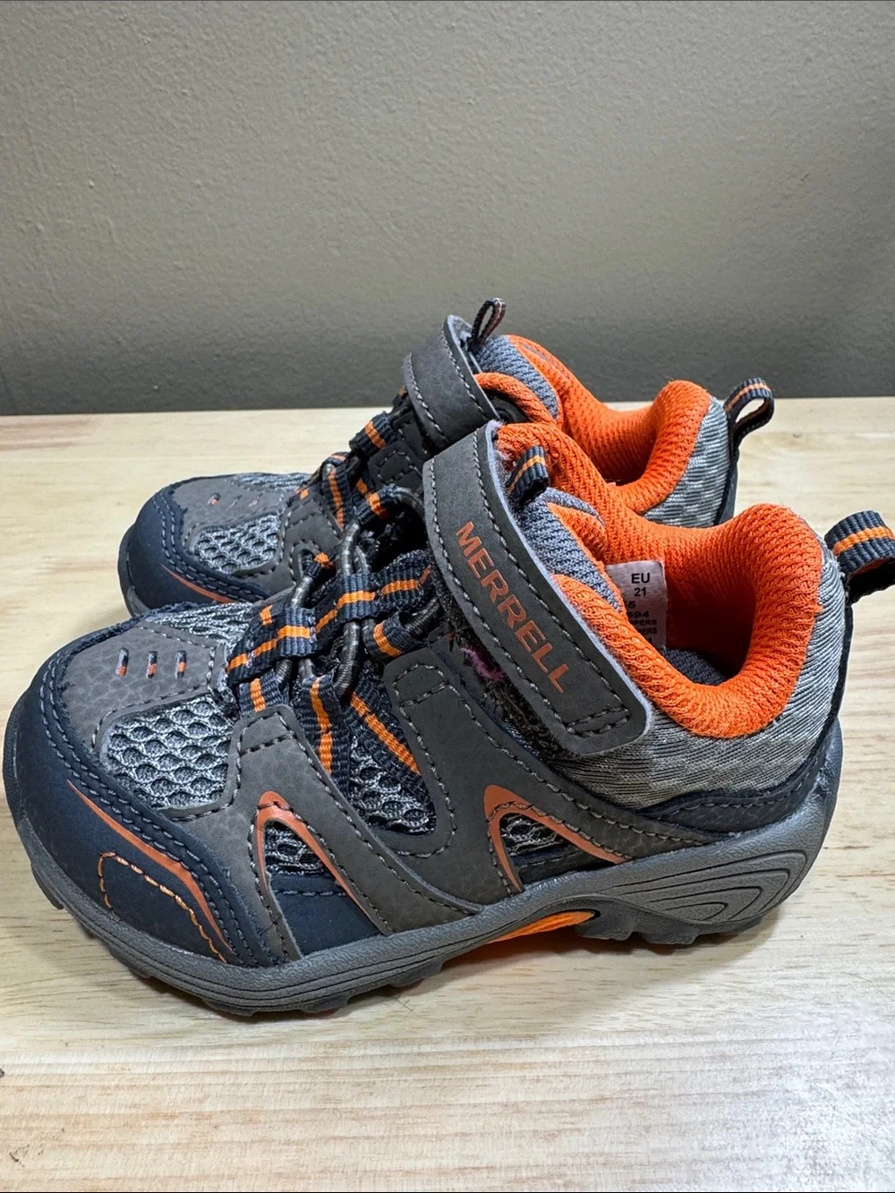 Merrell Kids Trail Chaser Gray and Orange Shoes